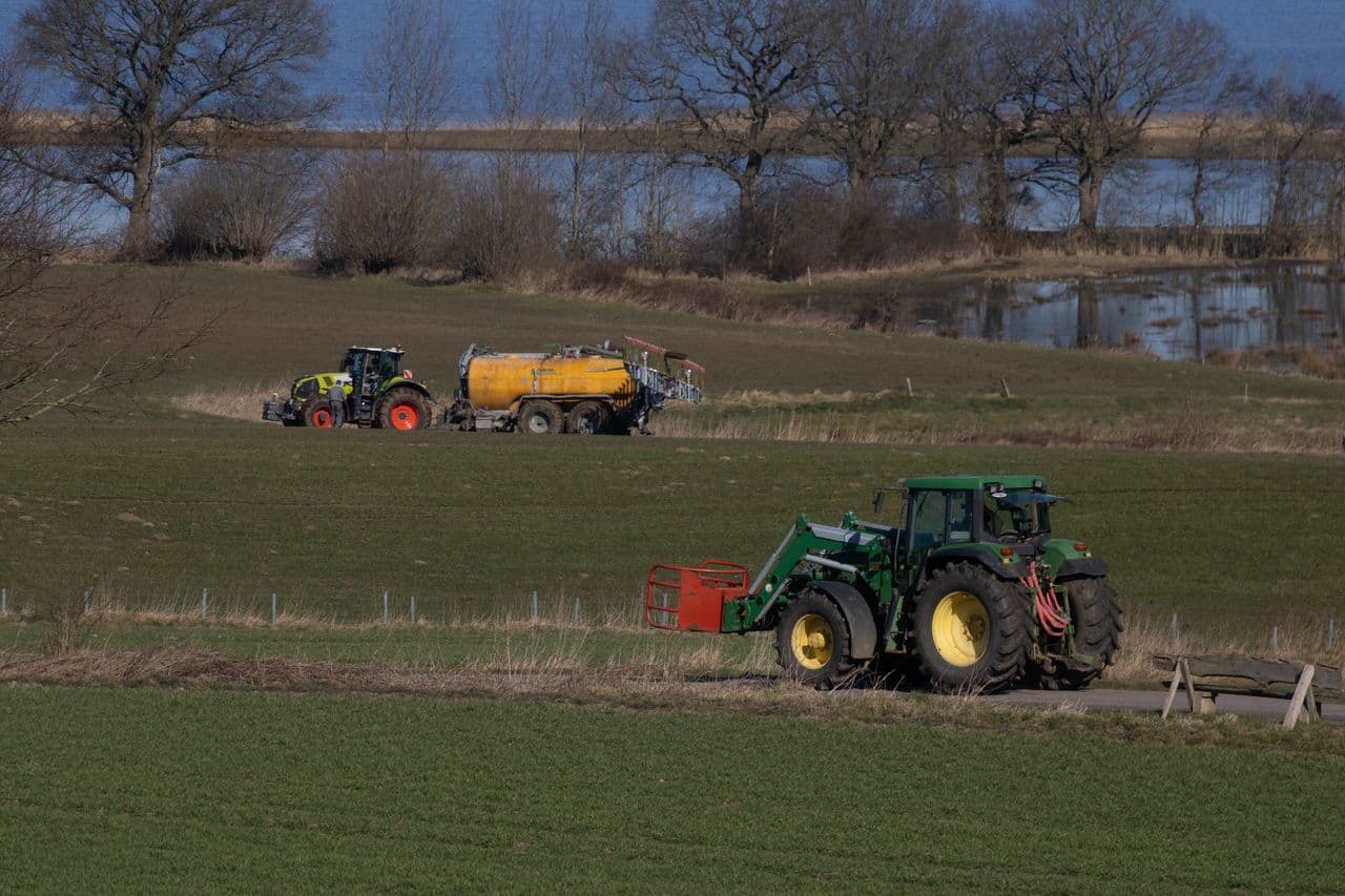 Agriculture — Farm machinery, pumps & irrigation equipment